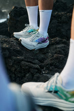 画像をギャラリービューアに読み込む, MONT BLANC CARBON x SOAR(モンブラン カーボン ソアー)ウィメンズ