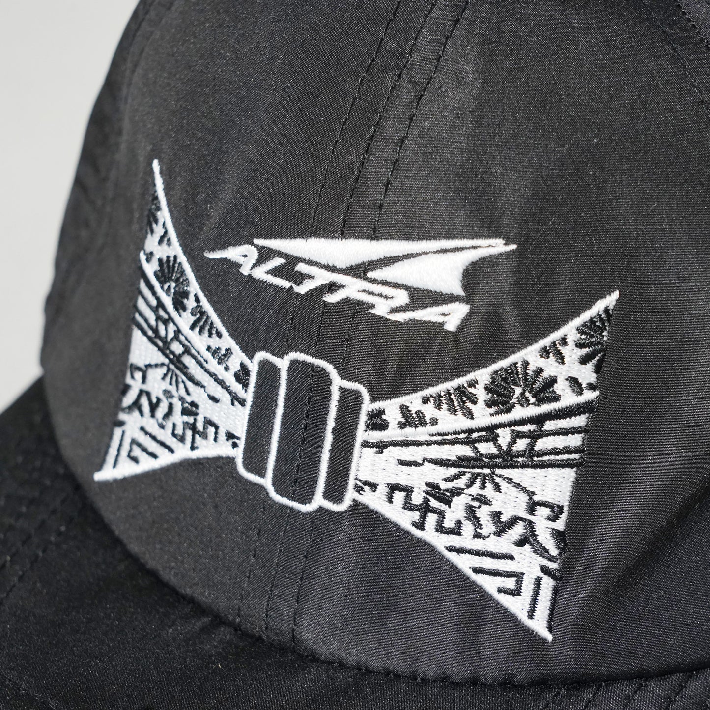 Sound Running Tokyo Altra Hat
