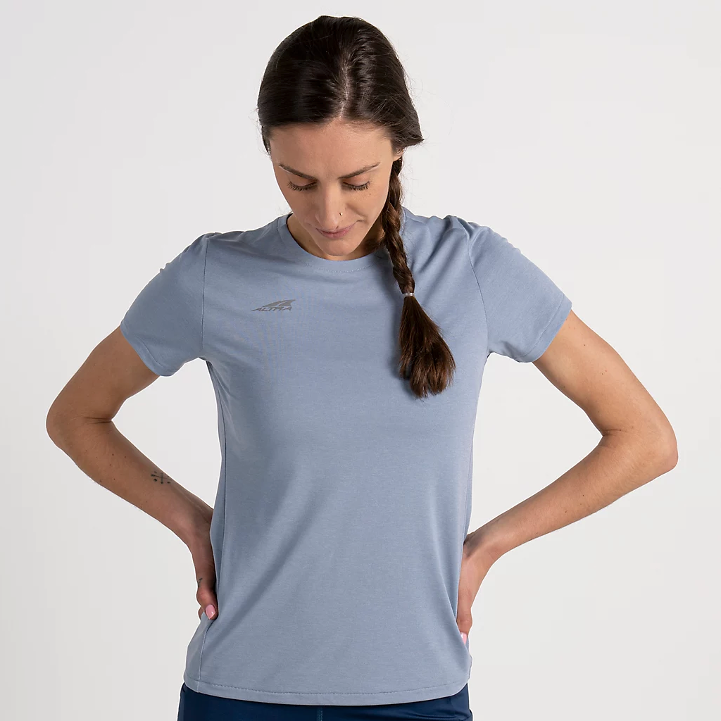 WOMEN'S CORE SHORT SLEEVE TEE