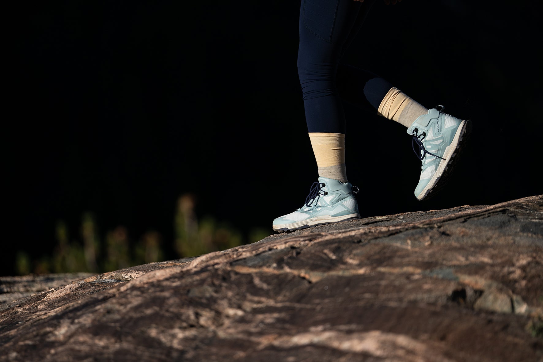 LONE PEAK ALL-WTHR MID 2 – ALTRA Japan